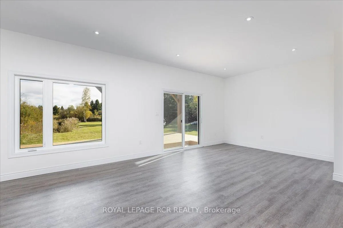 Photo 23 of 8757 9th Line, Essa, Thornton — HOMEH