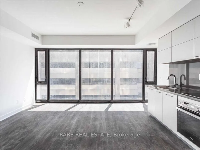 Photo 2 of Unit 1208, 188 Cumberland Street, Toronto, The Annex — HOMEH