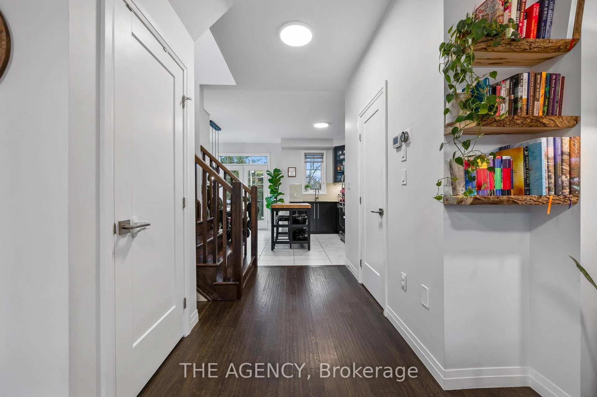 Photo 11 of 1 Pringle Lane, Hamilton, Ancaster — HOMEH