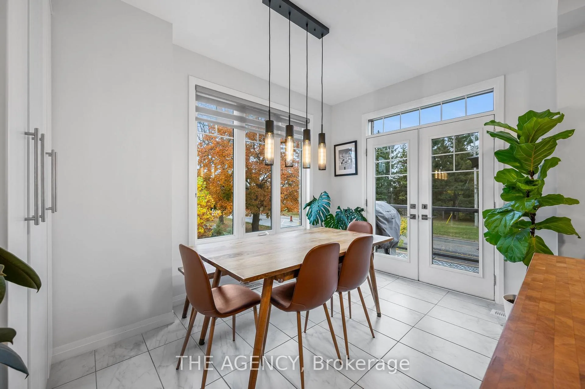 Photo 17 of 1 Pringle Lane, Hamilton, Ancaster — HOMEH