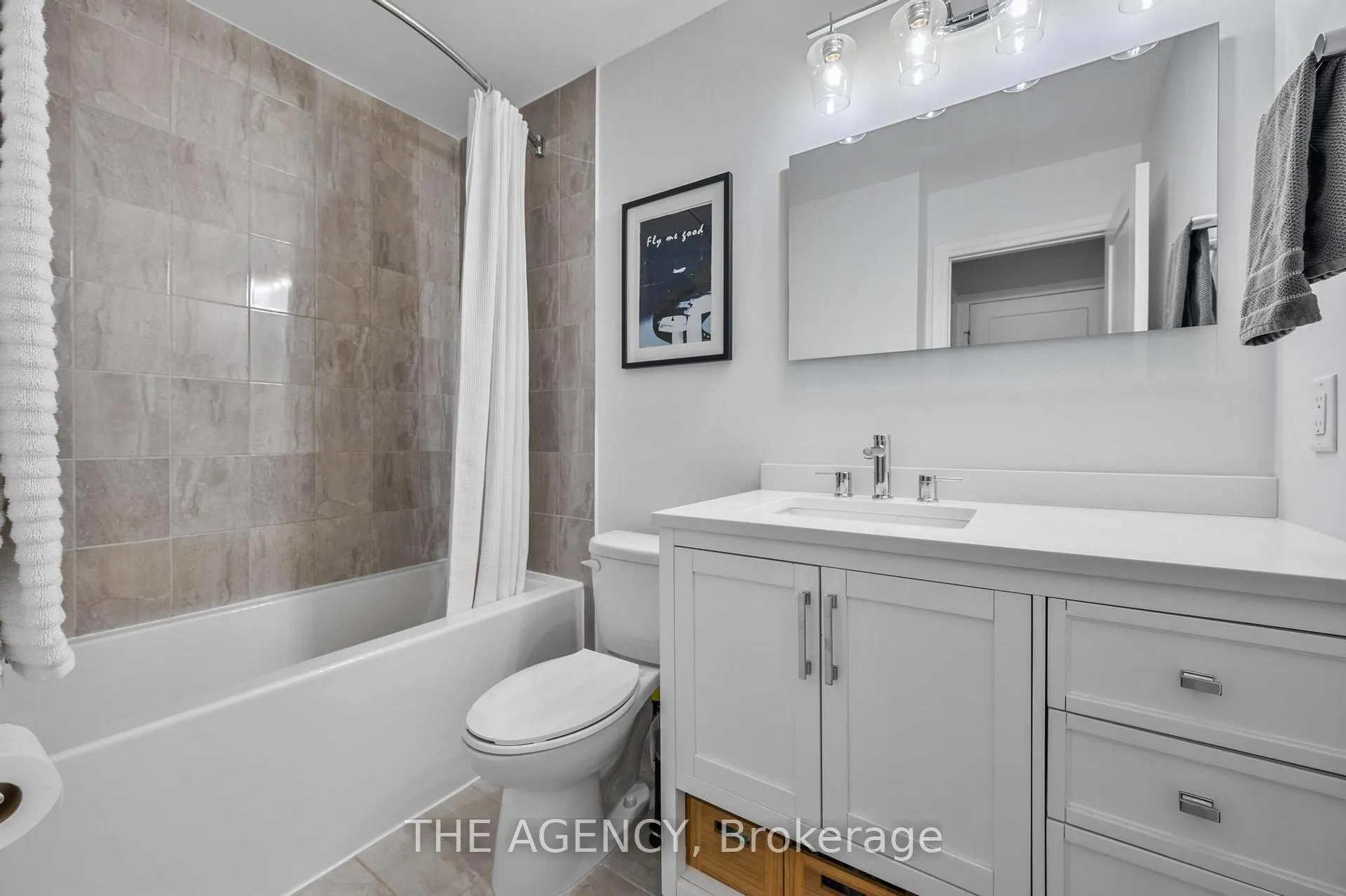 Photo 33 of 1 Pringle Lane, Hamilton, Ancaster — HOMEH