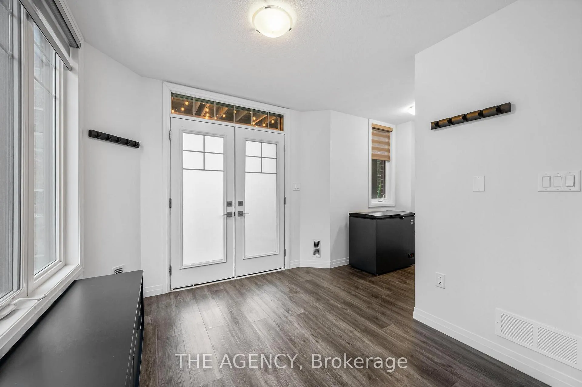 Photo 37 of 1 Pringle Lane, Hamilton, Ancaster — HOMEH