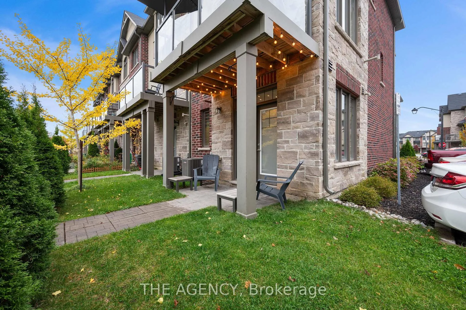 Photo 38 of 1 Pringle Lane, Hamilton, Ancaster — HOMEH