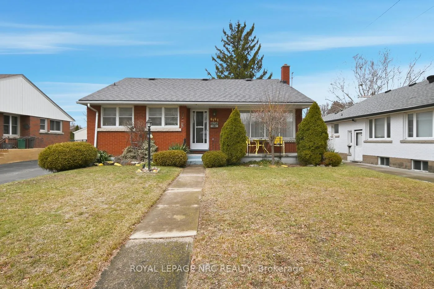 Photo 2 of 6161 Scott Street, Niagara Falls, Cherrywood — HOMEH