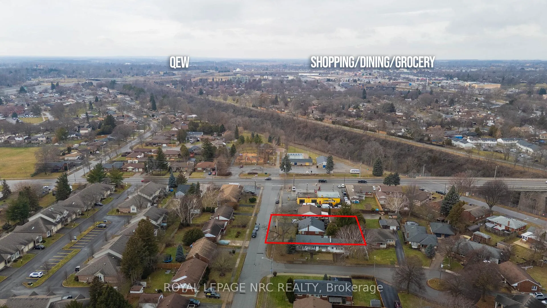 Photo 25 of 6161 Scott Street, Niagara Falls, Cherrywood — HOMEH