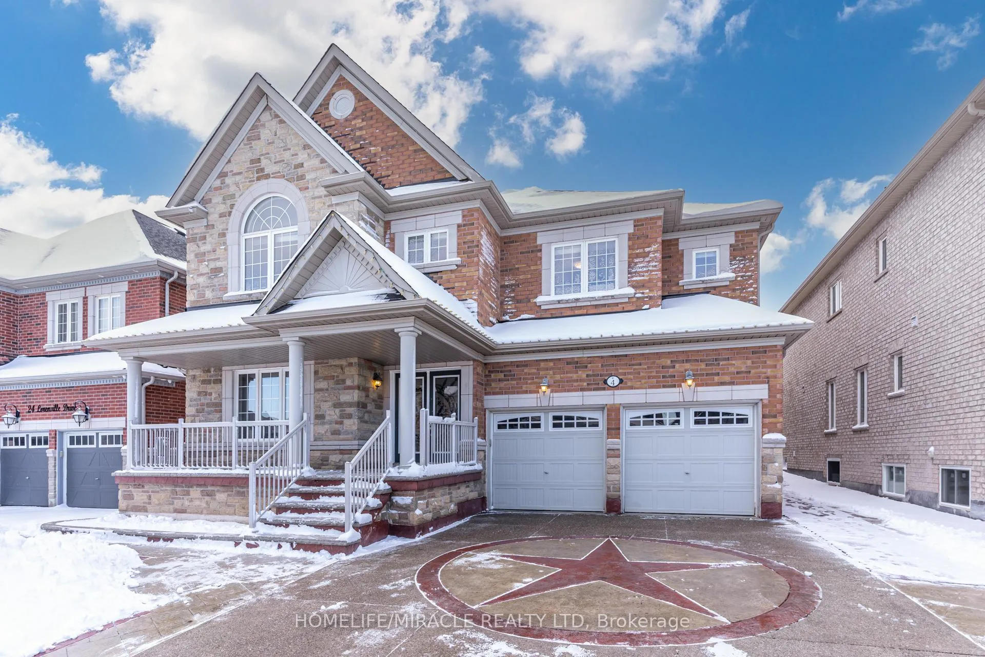 Front of 4 Lavallee Crescent