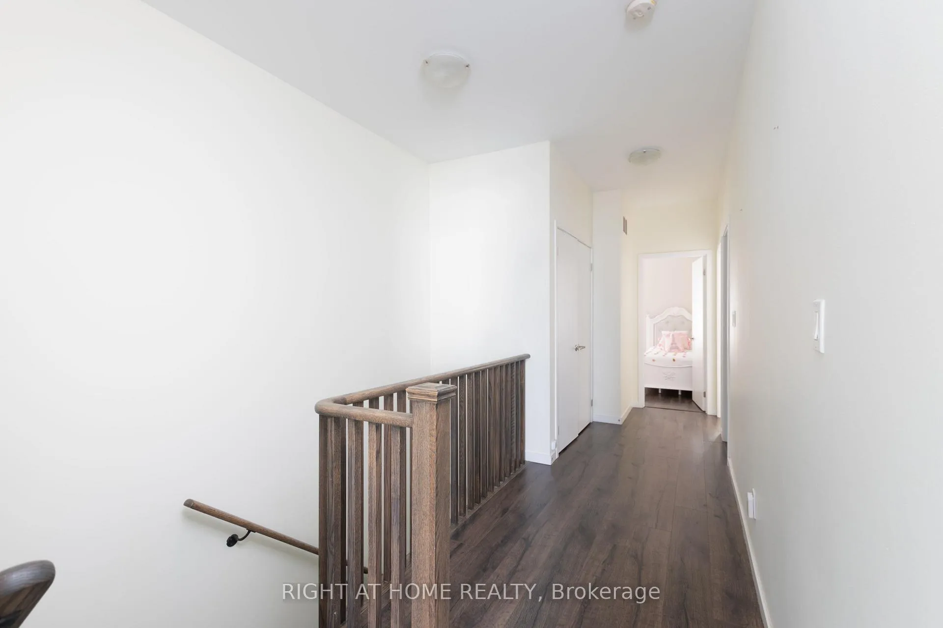 Photo 11 of 3920 Major Mackenzie Drive, Vaughan, Vellore Village — HOMEH