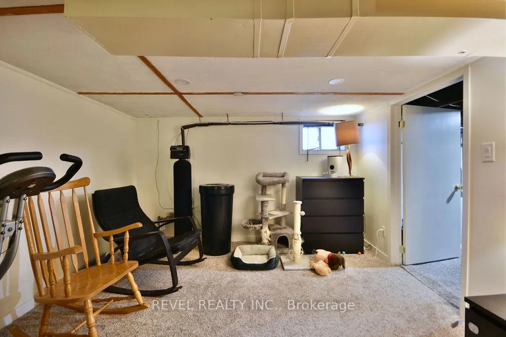 Photo 22 of 34 Penetang Street, Barrie, Codrington — HOMEH