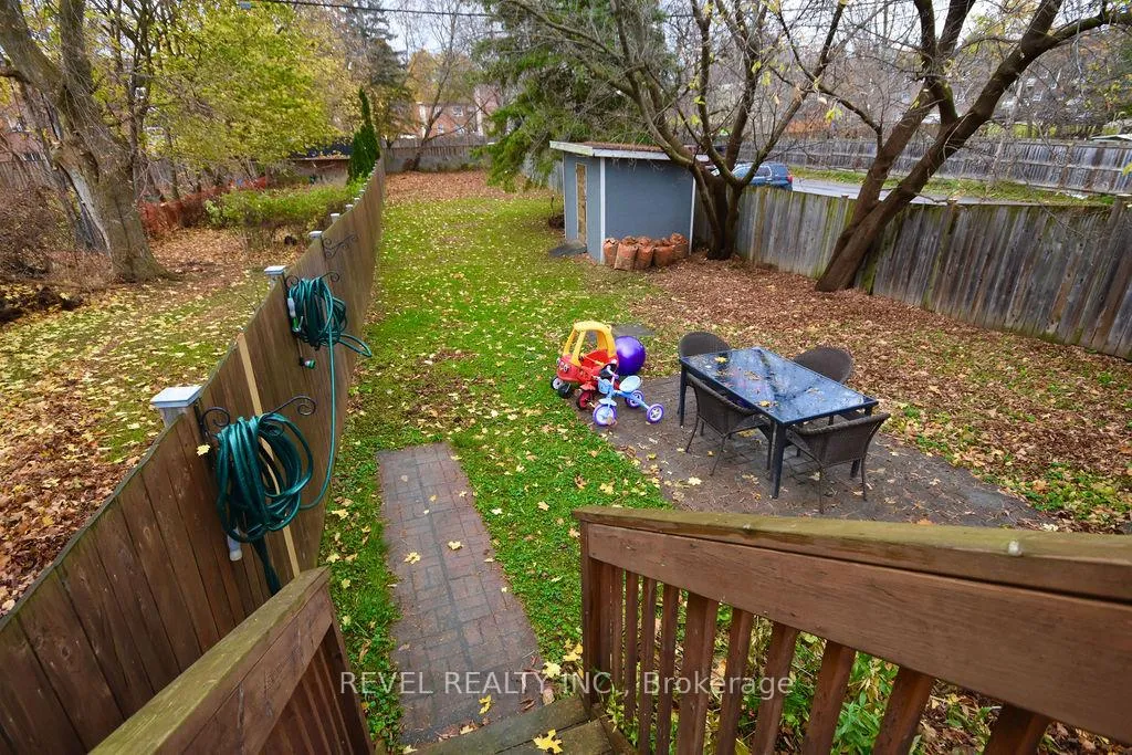 Photo 26 of 34 Penetang Street, Barrie, Codrington — HOMEH