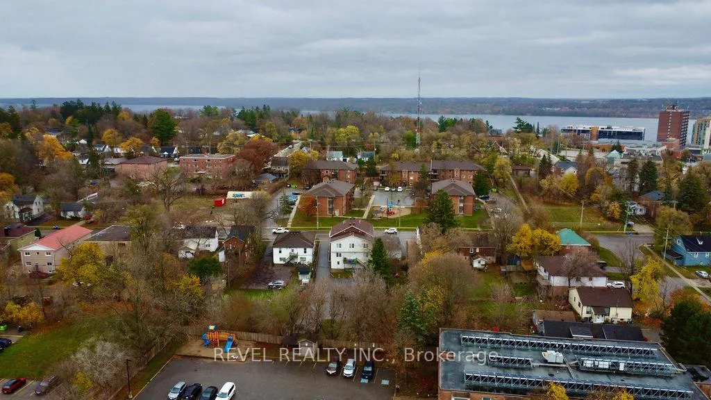 Photo 33 of 34 Penetang Street, Barrie, Codrington — HOMEH