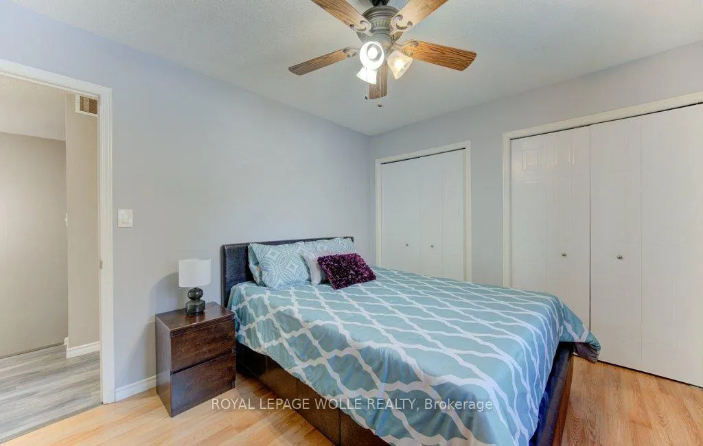 Photo 24 of 23 Michelle Court, Kitchener — HOMEH