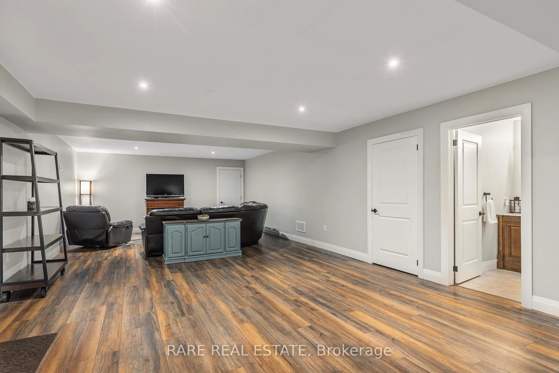 Photo 22 of 16 Whitetail Drive, Clearview, New Lowell — HOMEH