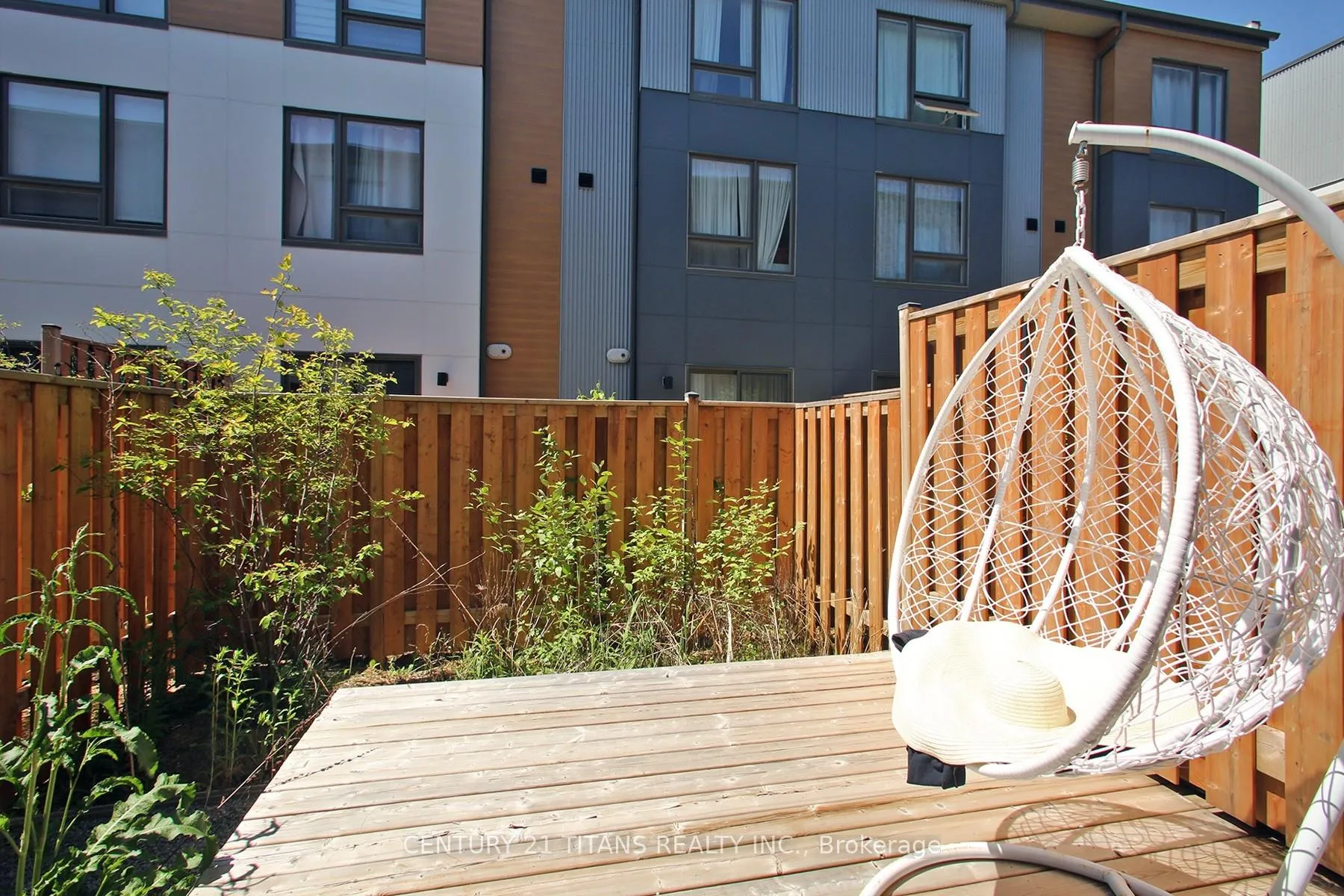 Photo 22 of 1703 Pleasure Valley Path, Oshawa, Samac — HOMEH