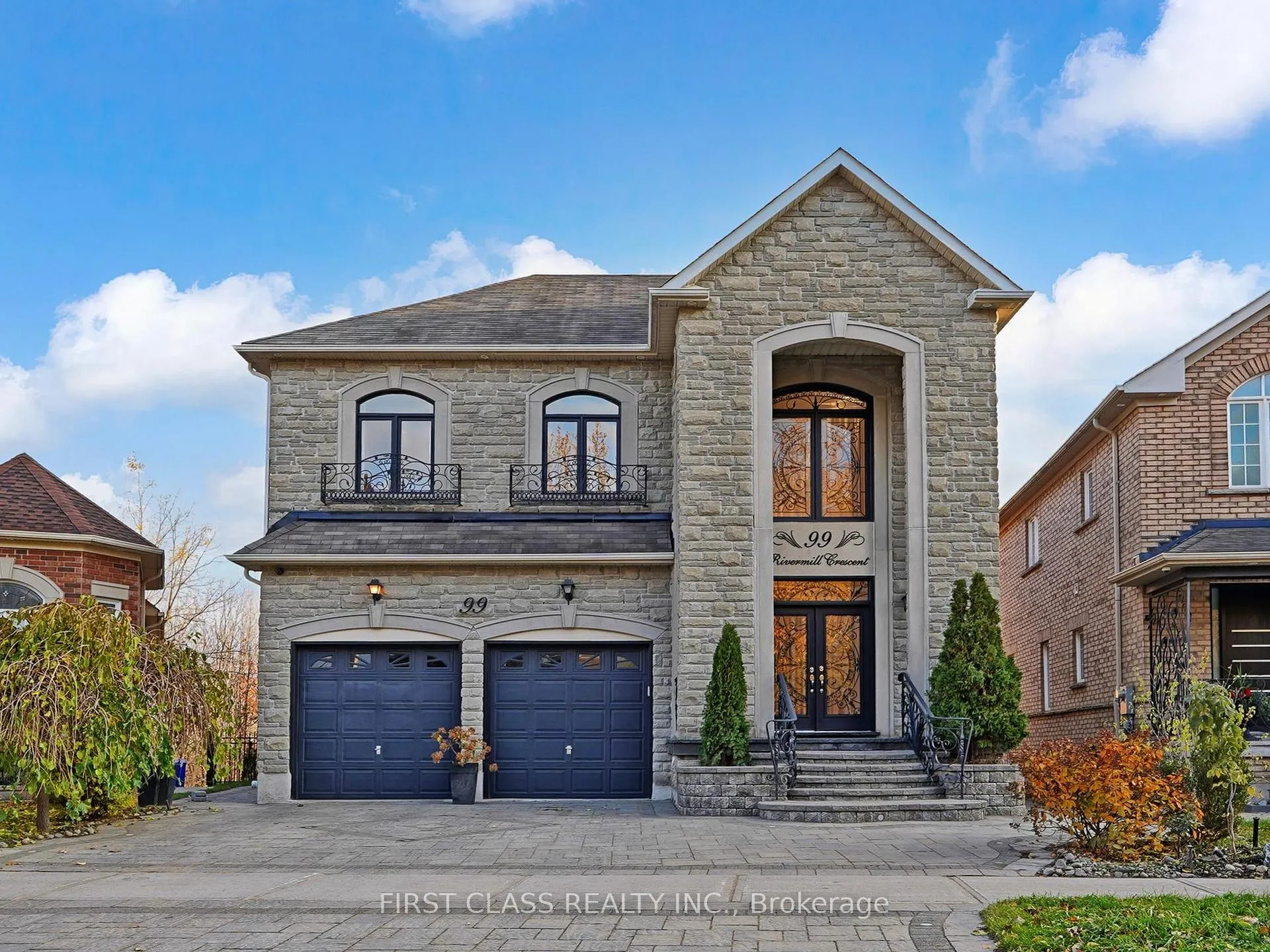 Photo 3 of 99 Rivermill Crescent, Vaughan, Patterson — HOMEH