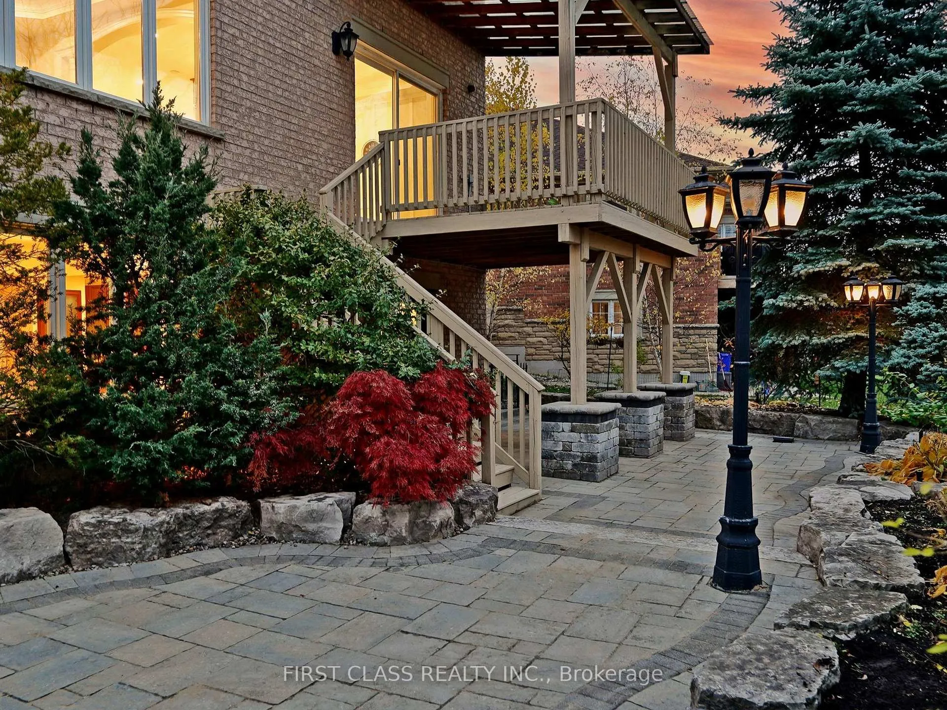 Photo 7 of 99 Rivermill Crescent, Vaughan, Patterson — HOMEH