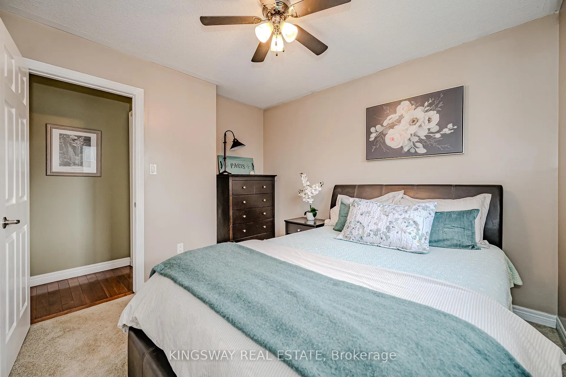 Photo 15 of 21 Longview Road, Hamilton, Mount Hope — HOMEH