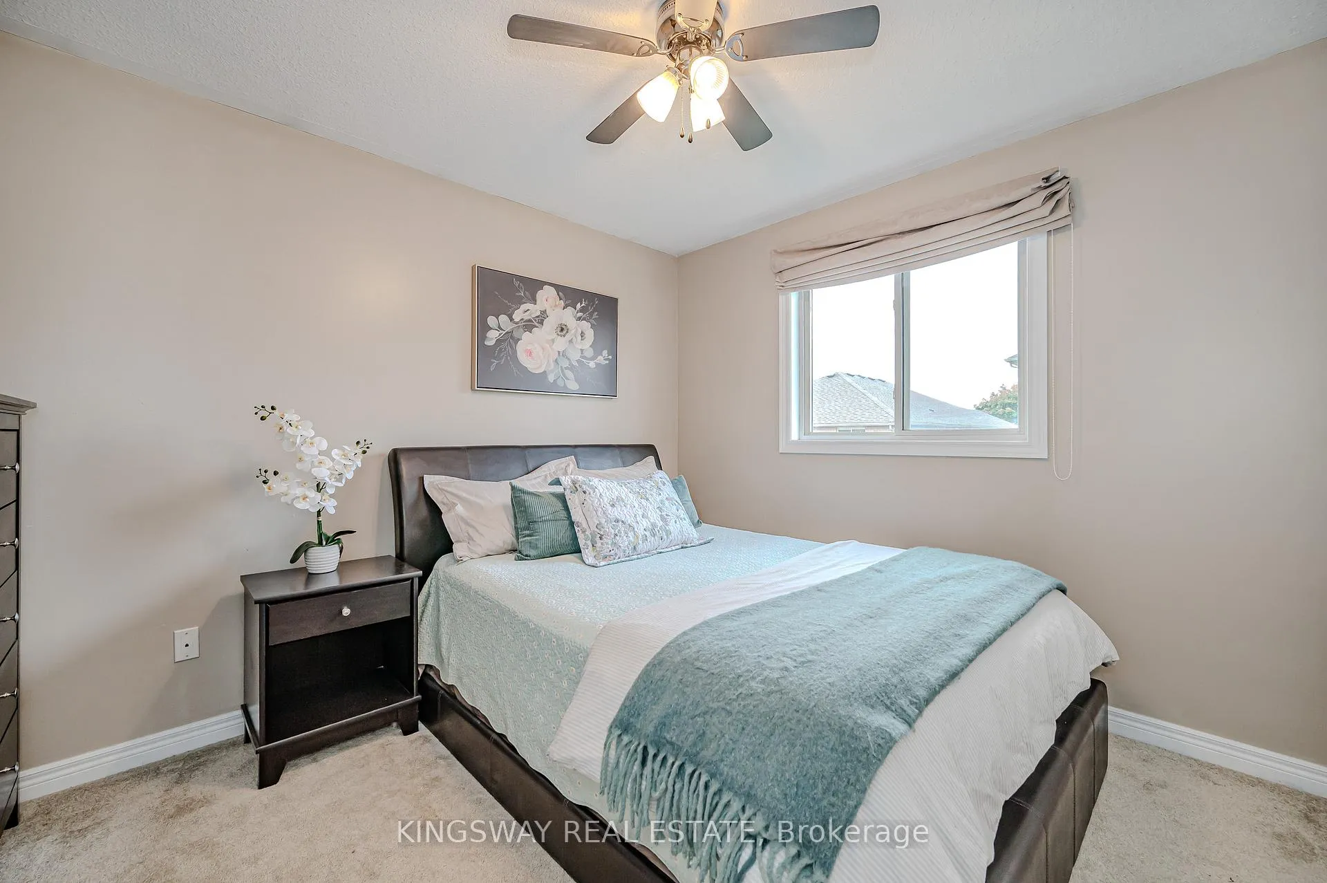 Photo 16 of 21 Longview Road, Hamilton, Mount Hope — HOMEH