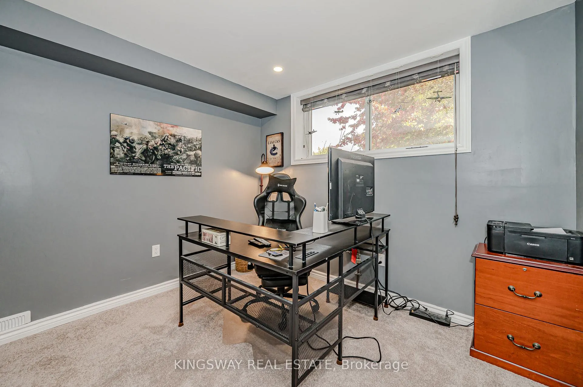 Photo 17 of 21 Longview Road, Hamilton, Mount Hope — HOMEH