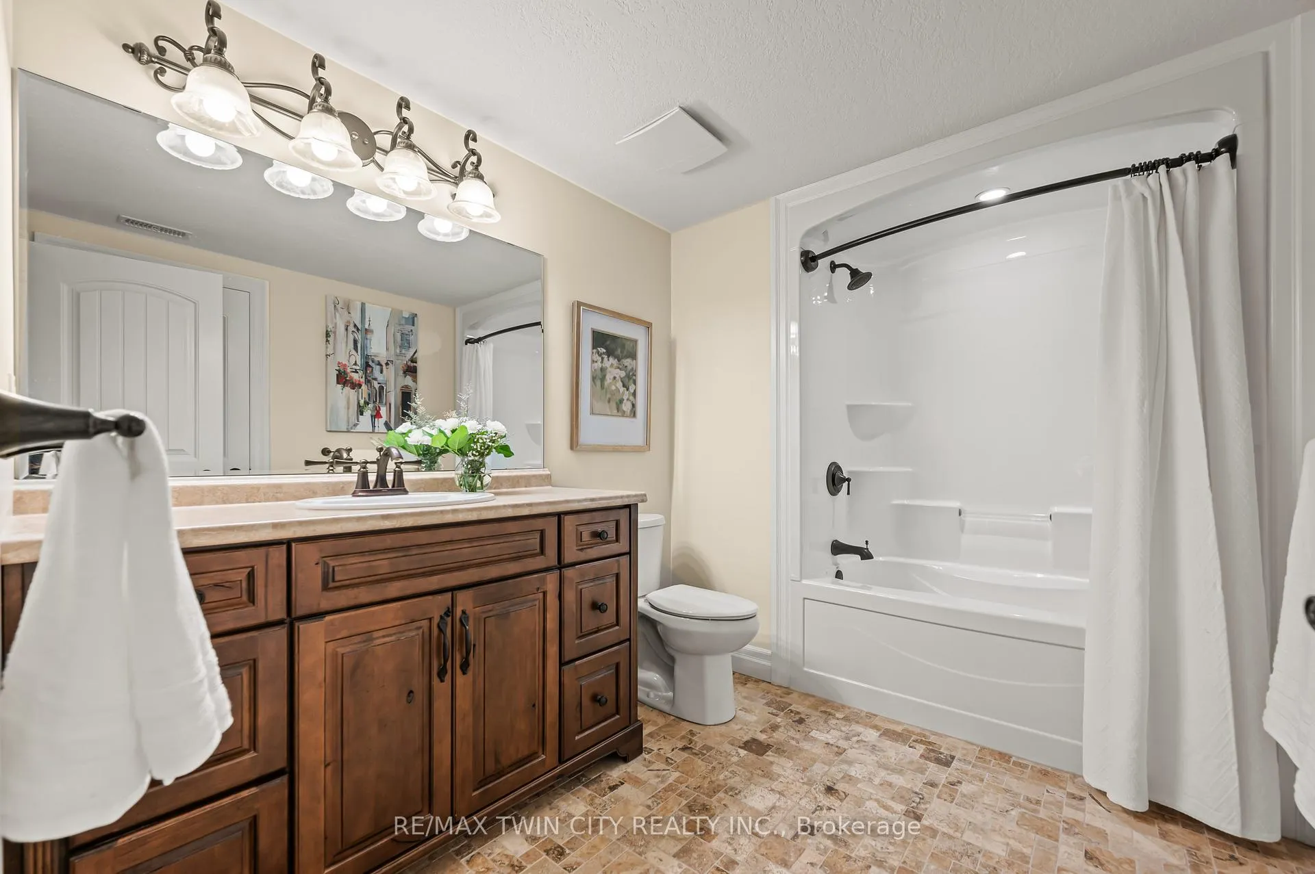 Photo 33 of 73 Timber Trail Road, Woolwich — HOMEH
