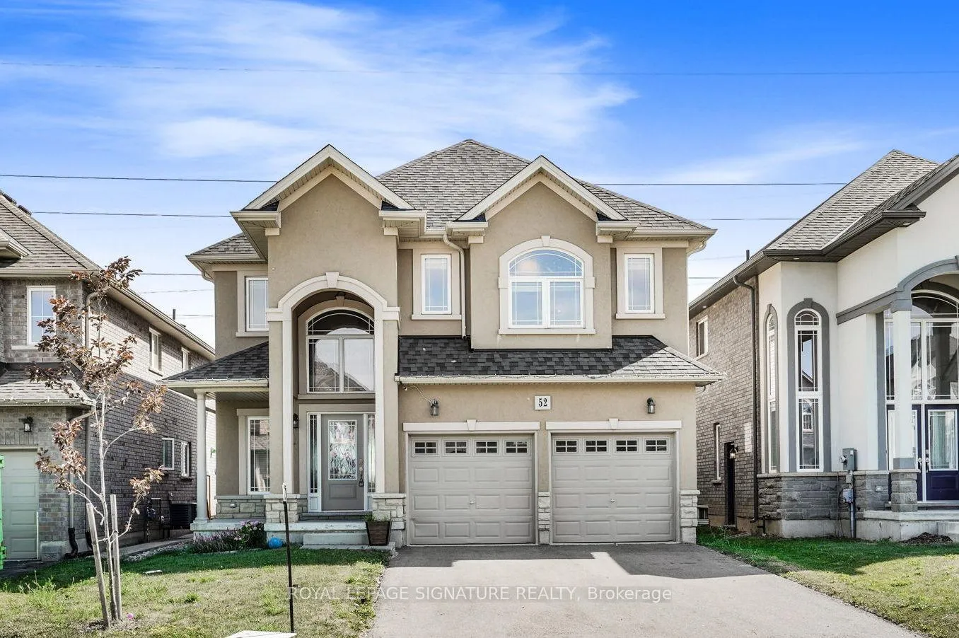Front of 52 Dolomiti Court