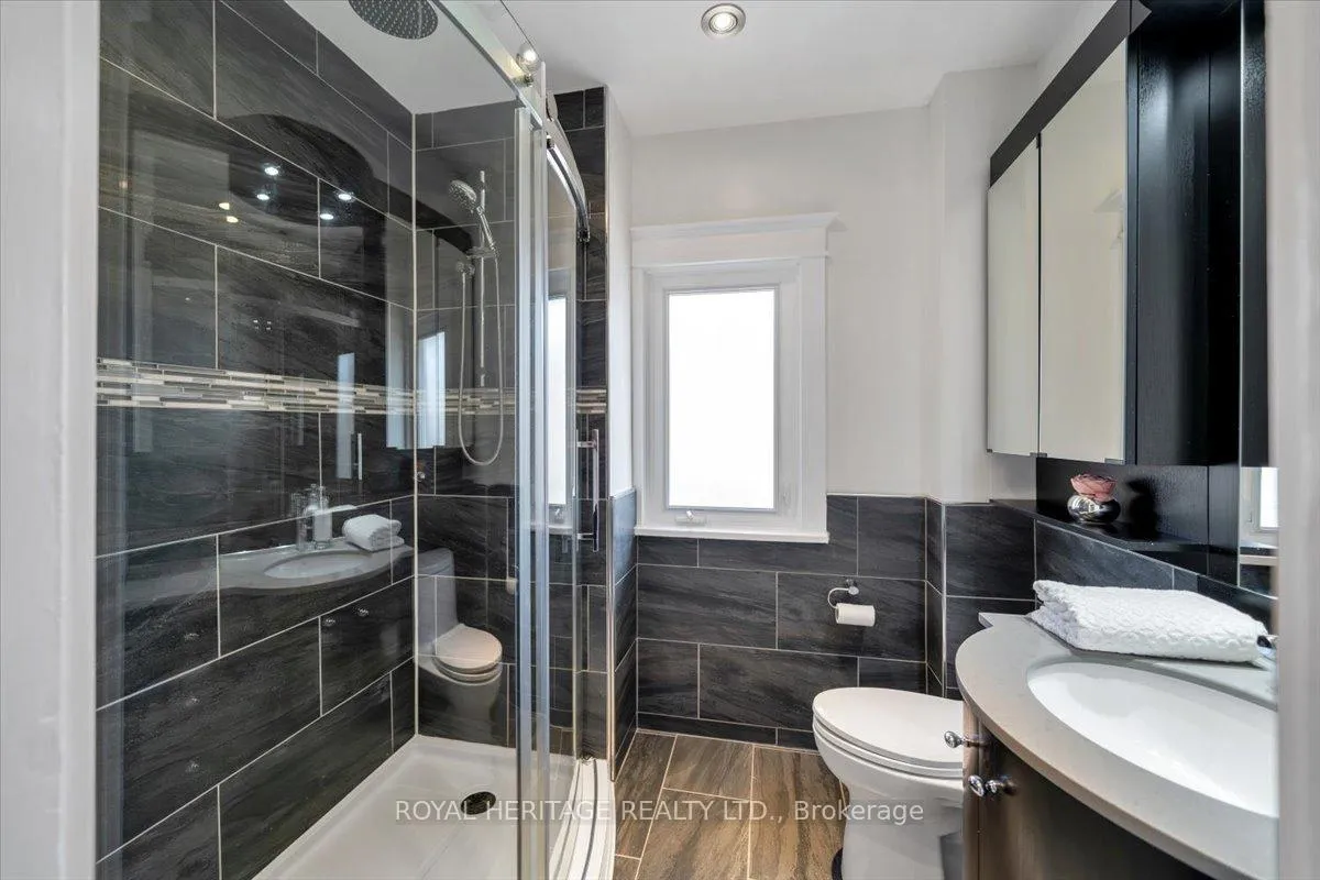 Photo 27 of 216 Gliddon Avenue, Oshawa, Central — HOMEH