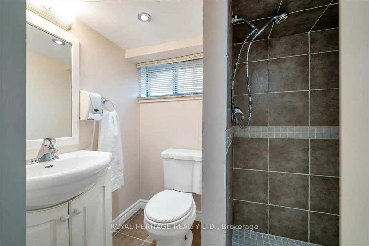 Photo 36 of 216 Gliddon Avenue, Oshawa, Central — HOMEH