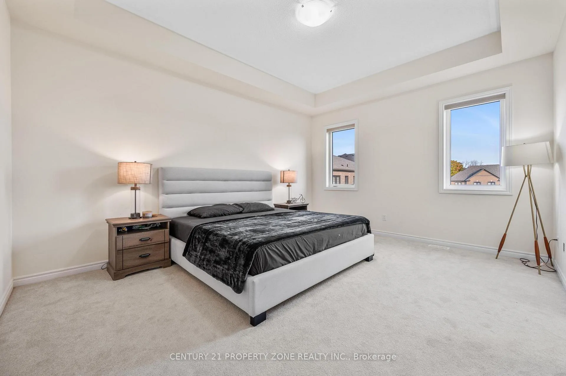 Photo 22 of 11 Hinkson Street, Whitby, Williamsburg — HOMEH