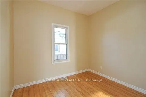 Photo 4 of 132 Grenfell Street, Oshawa, Vanier — HOMEH