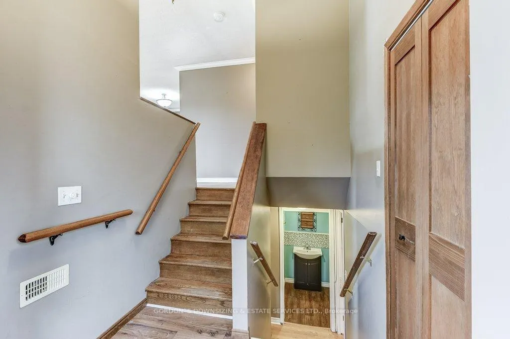 Photo 7 of 30 Ermatinger Street, Selwyn — HOMEH