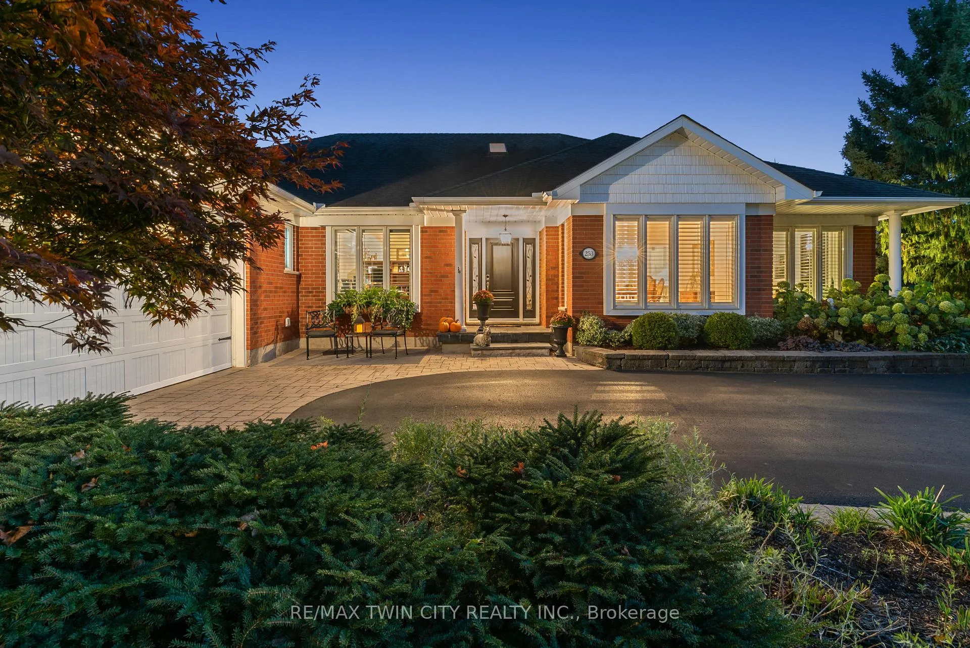 Photo 3 of 253 Golf Course Road, Woolwich — HOMEH
