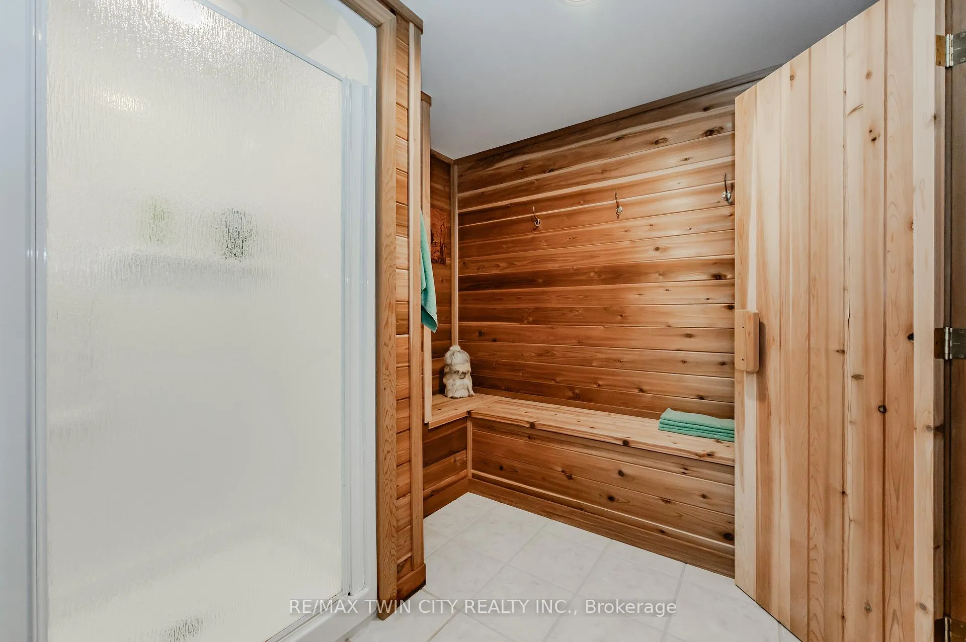 Photo 32 of 253 Golf Course Road, Woolwich — HOMEH