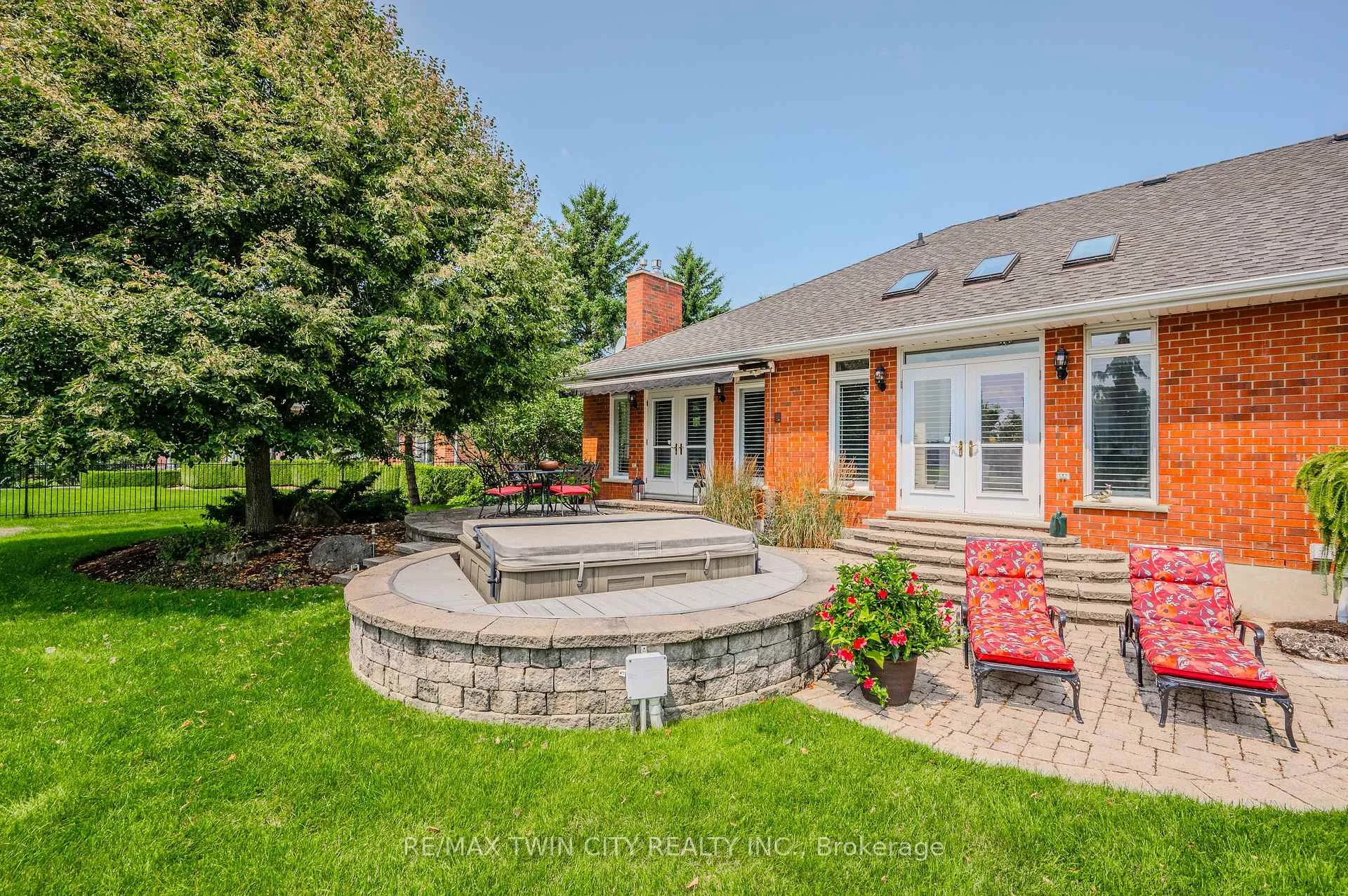Photo 33 of 253 Golf Course Road, Woolwich — HOMEH
