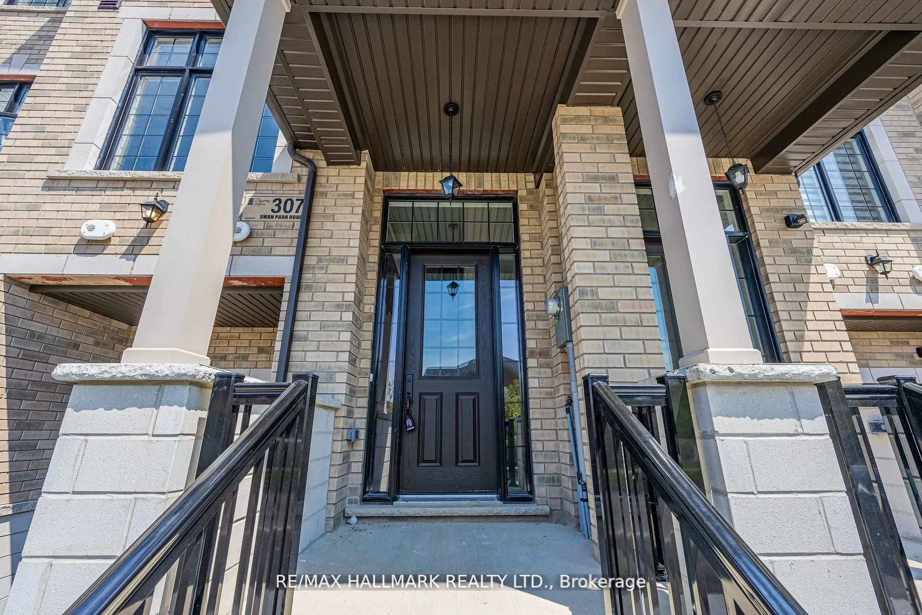 Photo 2 of 307 Swan Park Road, Markham, Greensborough — HOMEH