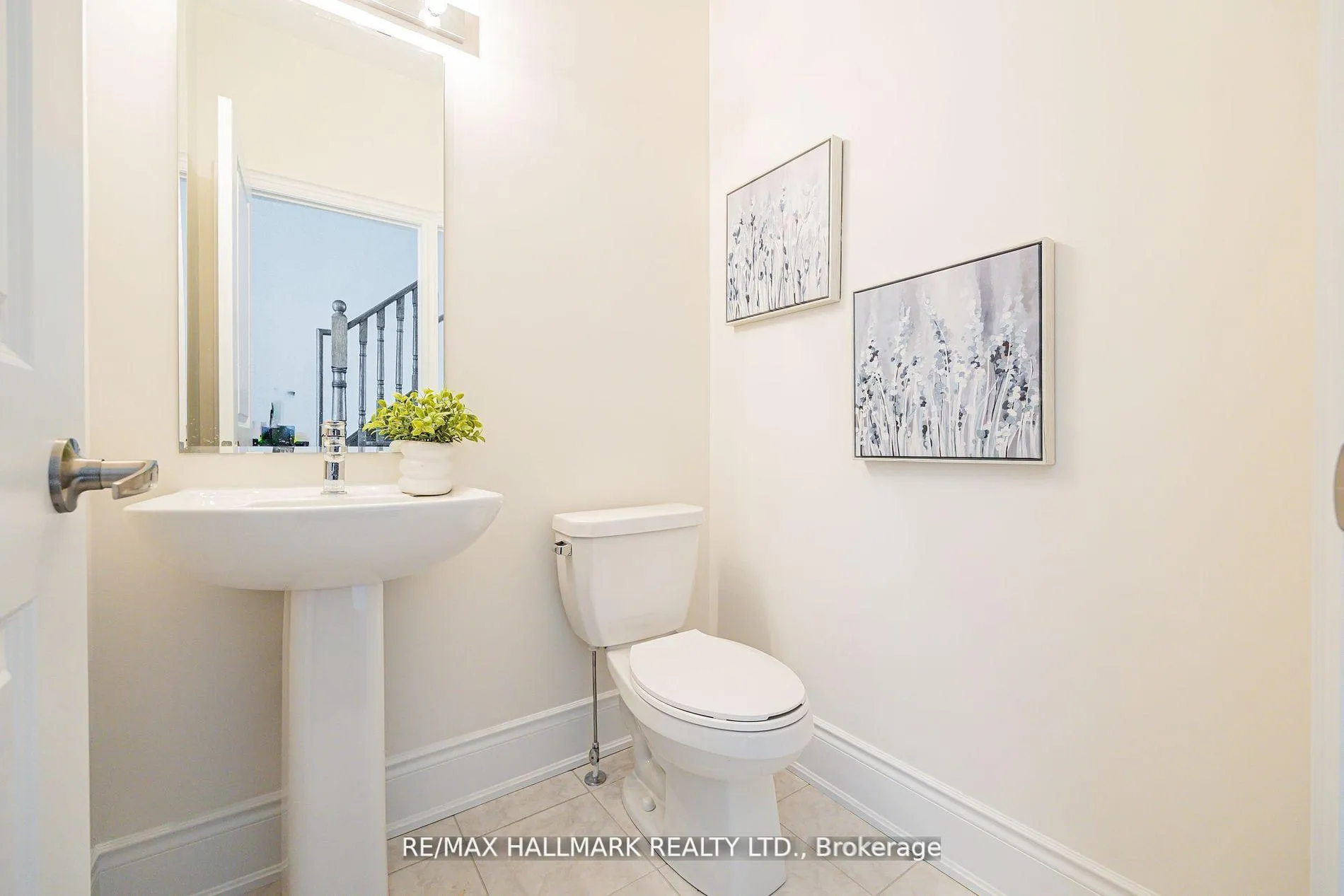 Photo 11 of 307 Swan Park Road, Markham, Greensborough — HOMEH
