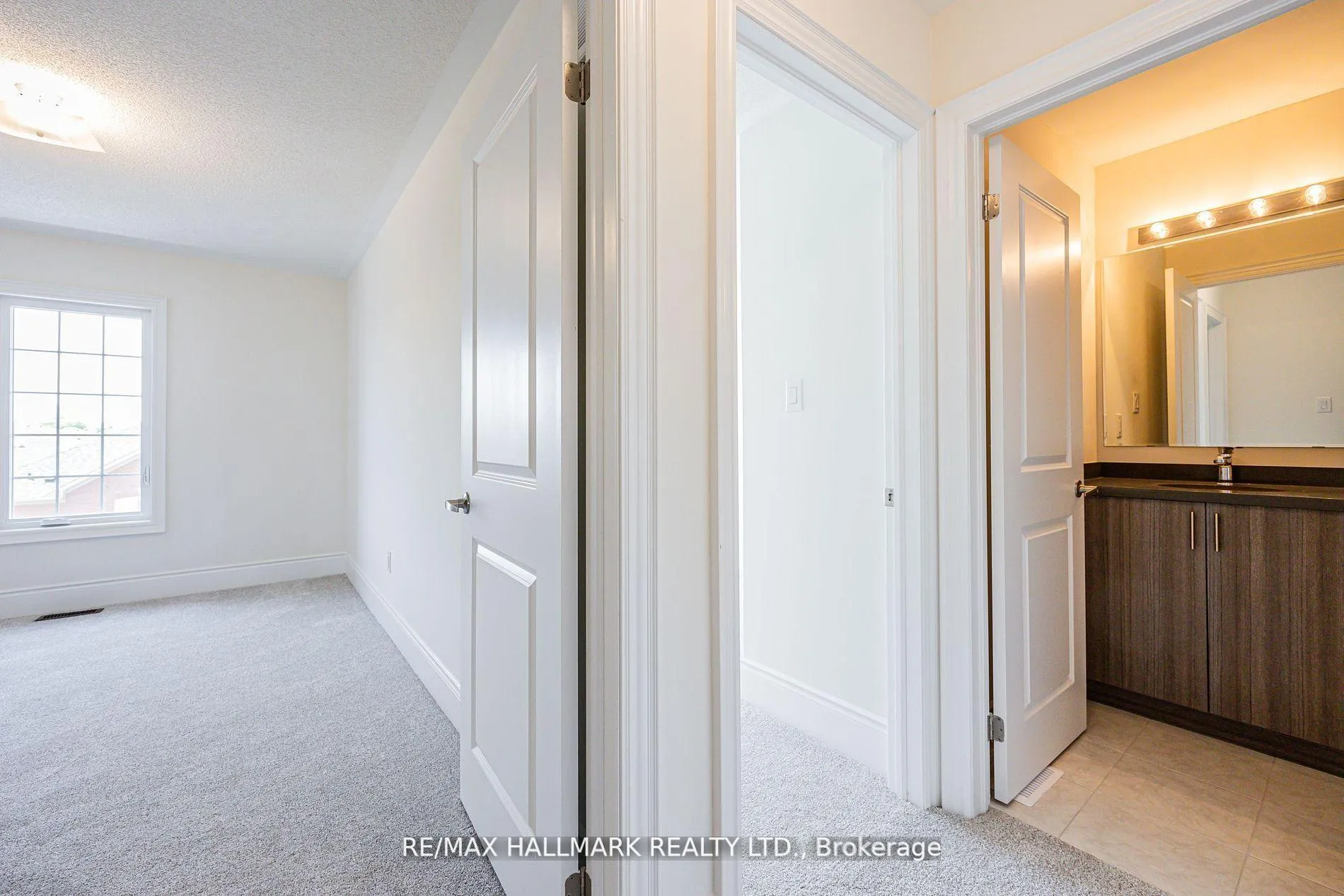 Photo 30 of 307 Swan Park Road, Markham, Greensborough — HOMEH