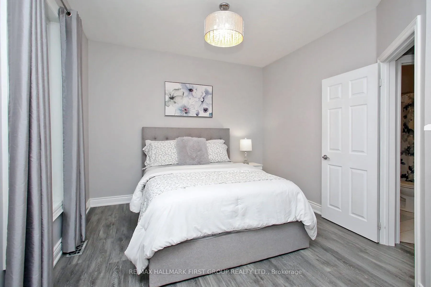 Photo 18 of 1010 Glenbourne Drive, Oshawa, Pinecrest — HOMEH