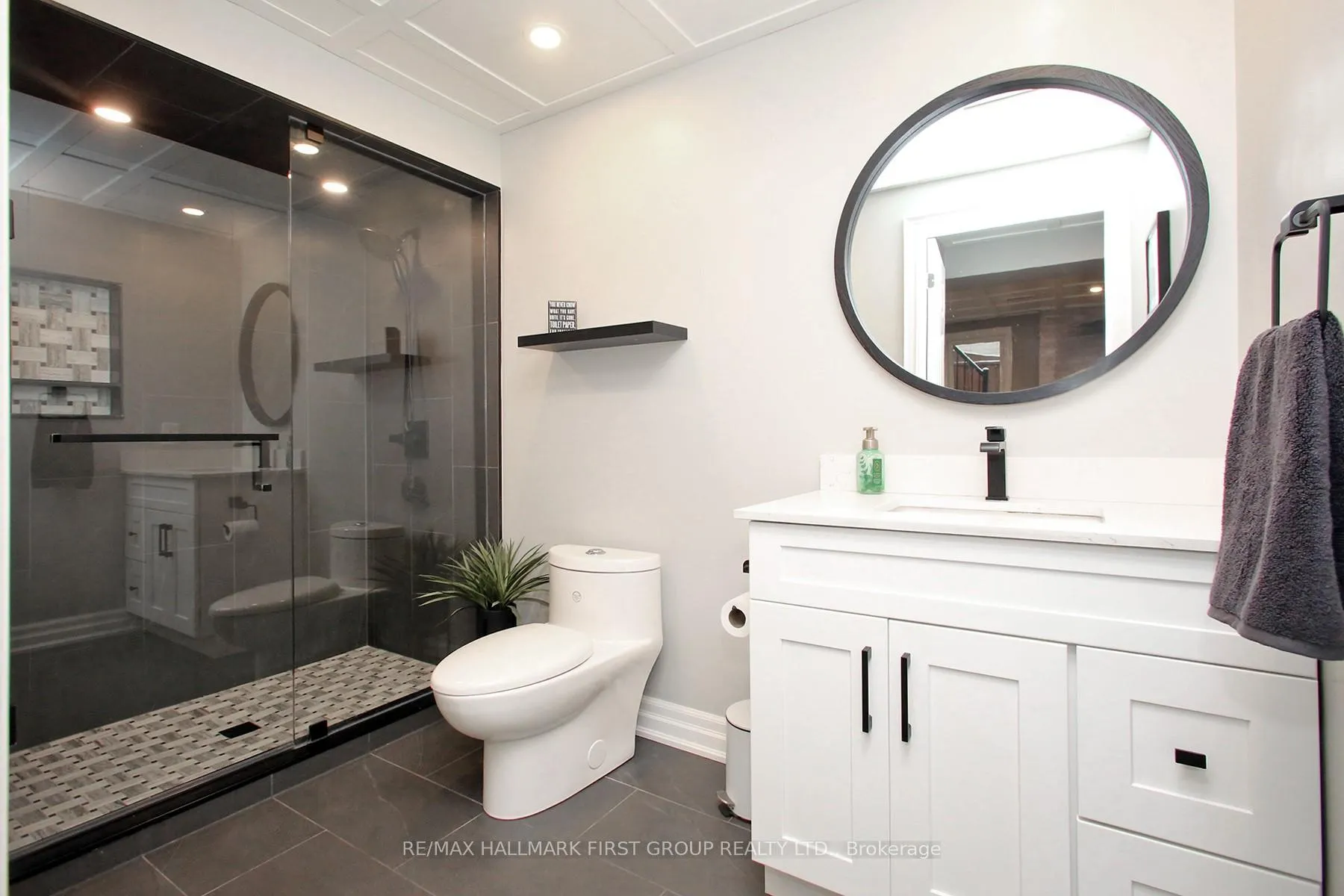 Photo 29 of 1010 Glenbourne Drive, Oshawa, Pinecrest — HOMEH