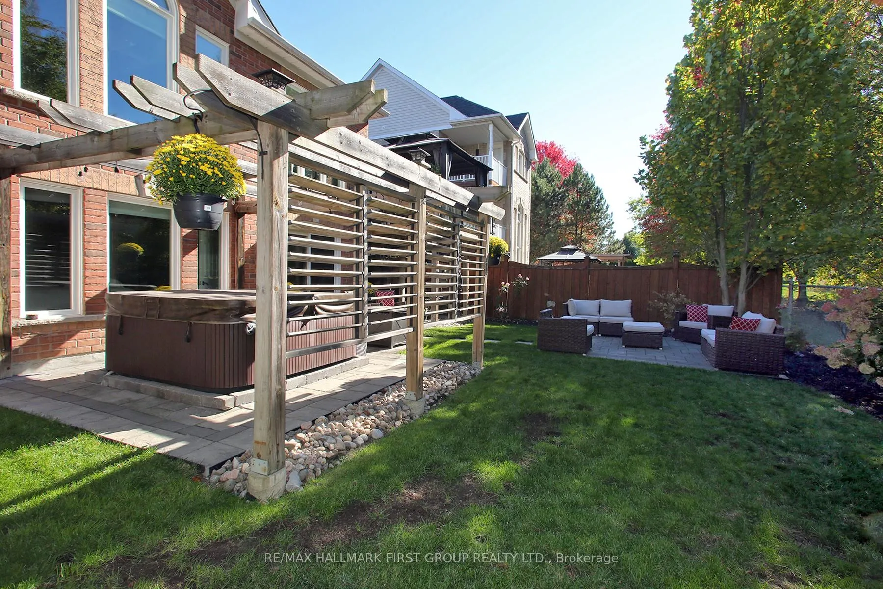 Photo 39 of 1010 Glenbourne Drive, Oshawa, Pinecrest — HOMEH