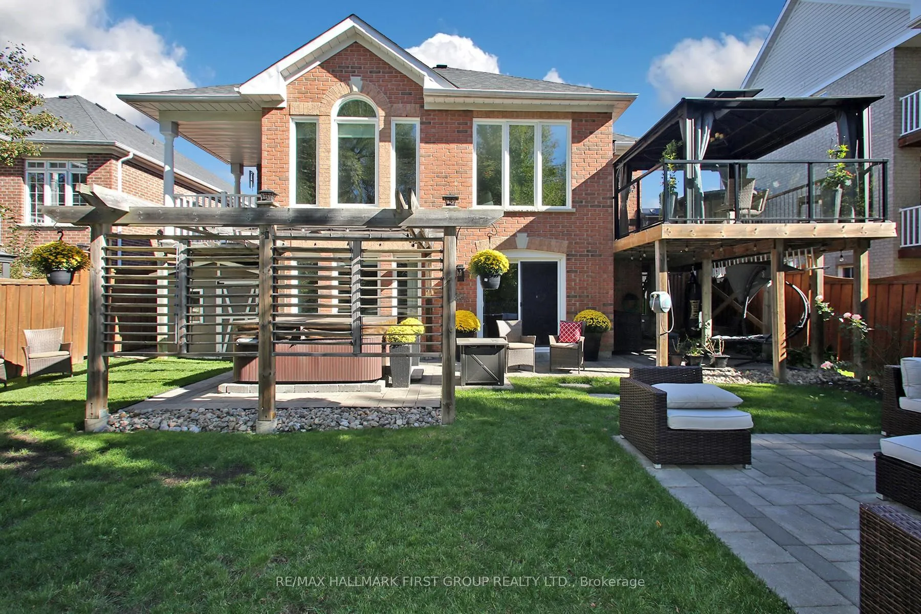 Photo 45 of 1010 Glenbourne Drive, Oshawa, Pinecrest — HOMEH