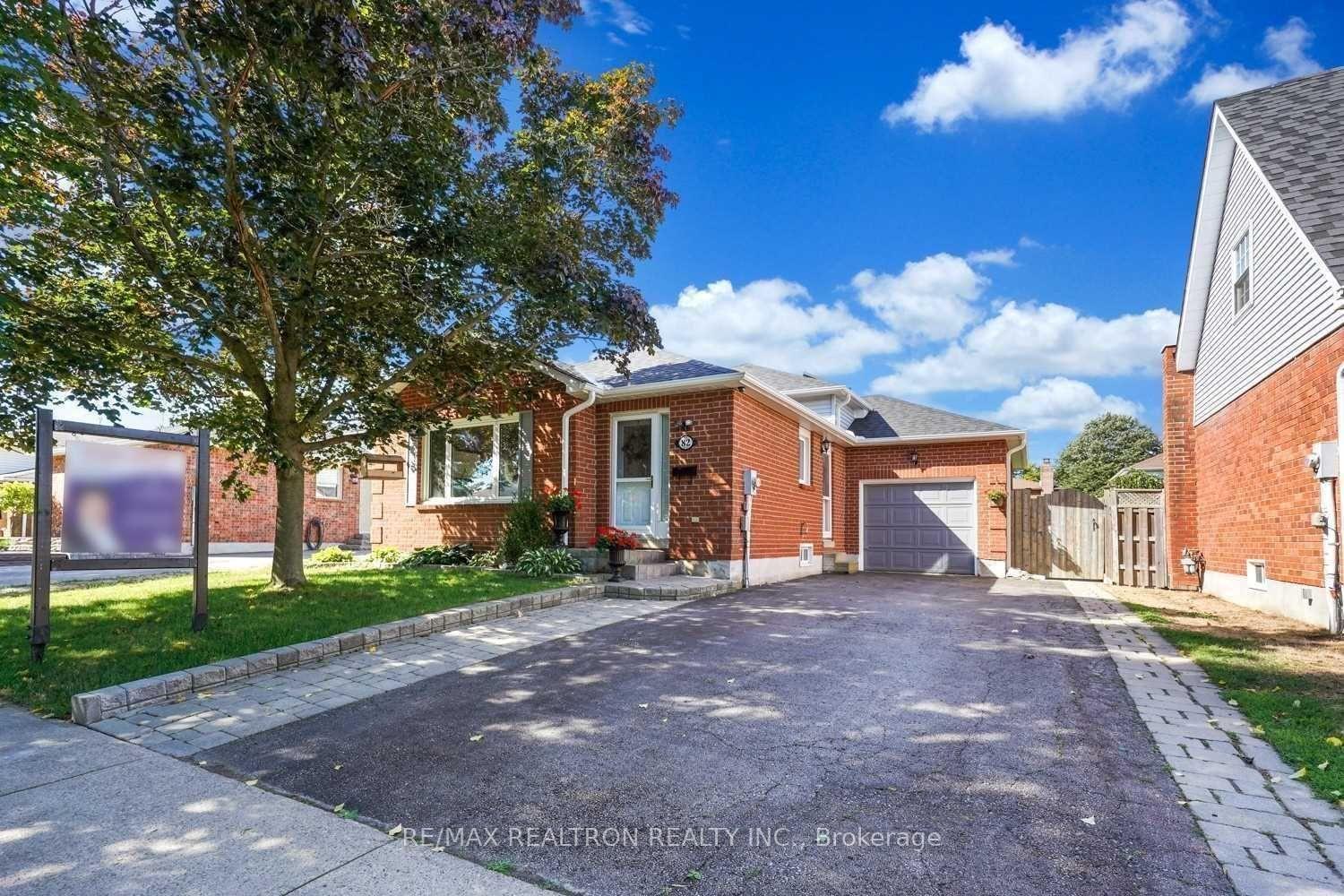 Front of 82 Centerfield Drive
