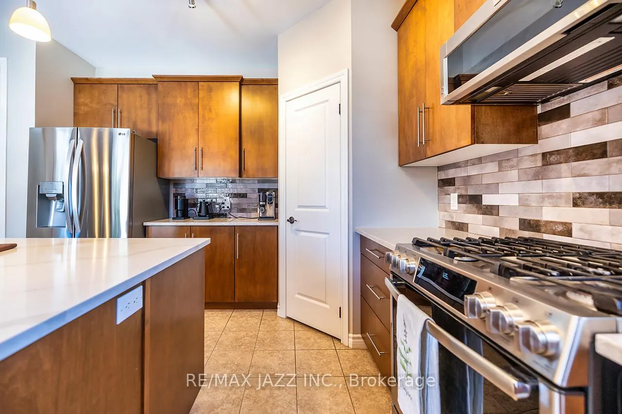 Photo 12 of 2246 Pindar Crescent, Oshawa, Kedron — HOMEH
