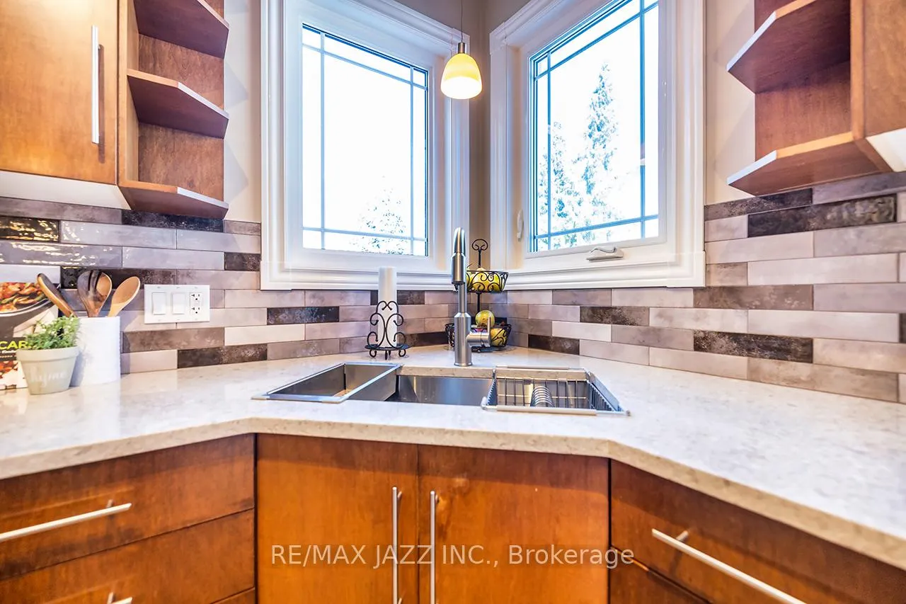 Photo 13 of 2246 Pindar Crescent, Oshawa, Kedron — HOMEH