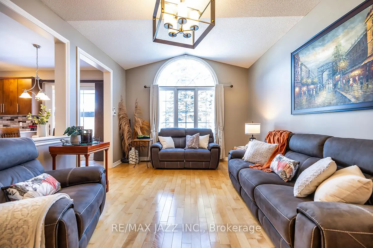 Photo 19 of 2246 Pindar Crescent, Oshawa, Kedron — HOMEH