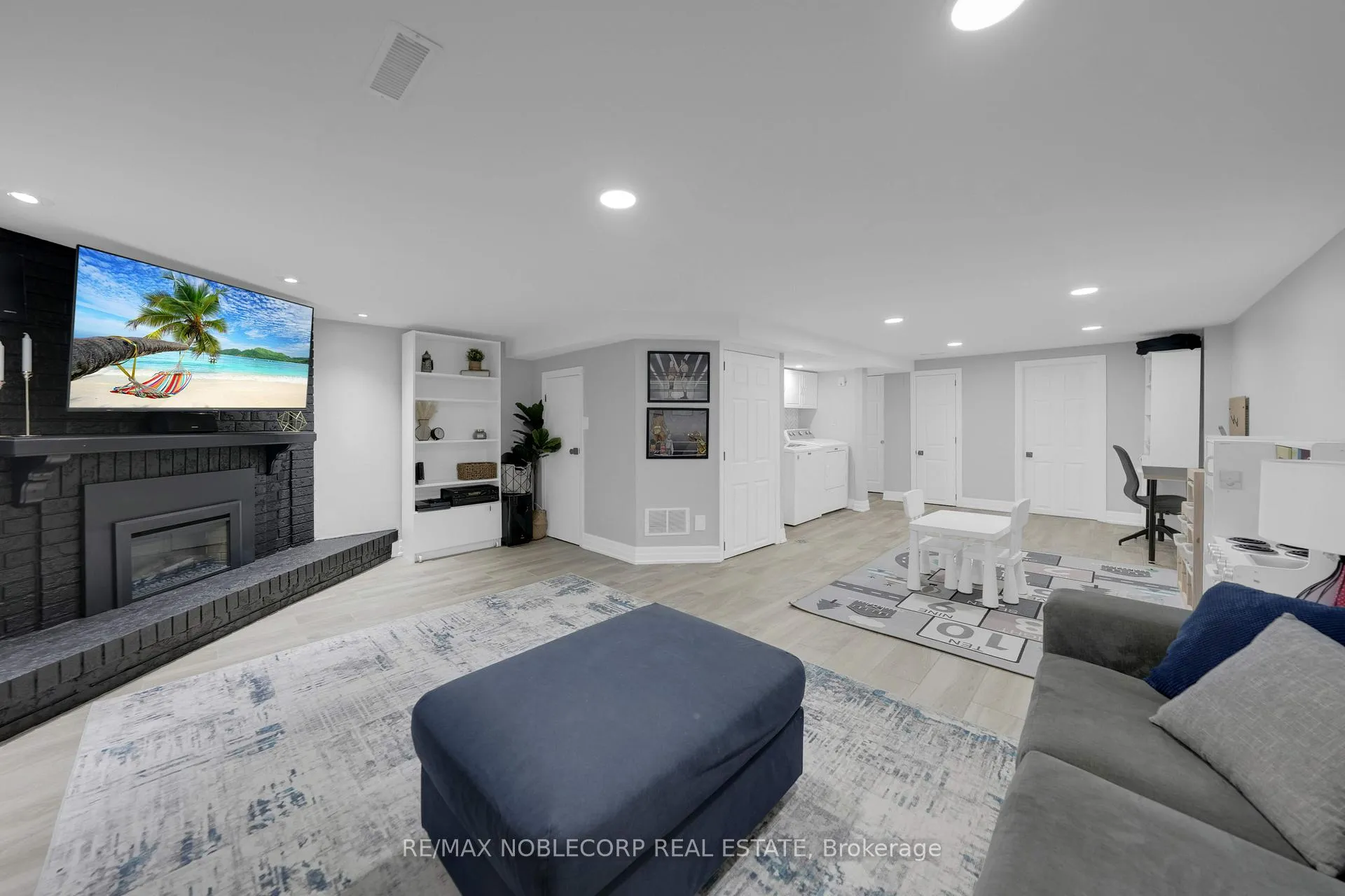 Photo 29 of 115 Aberdeen Avenue, Vaughan, East Woodbridge — HOMEH