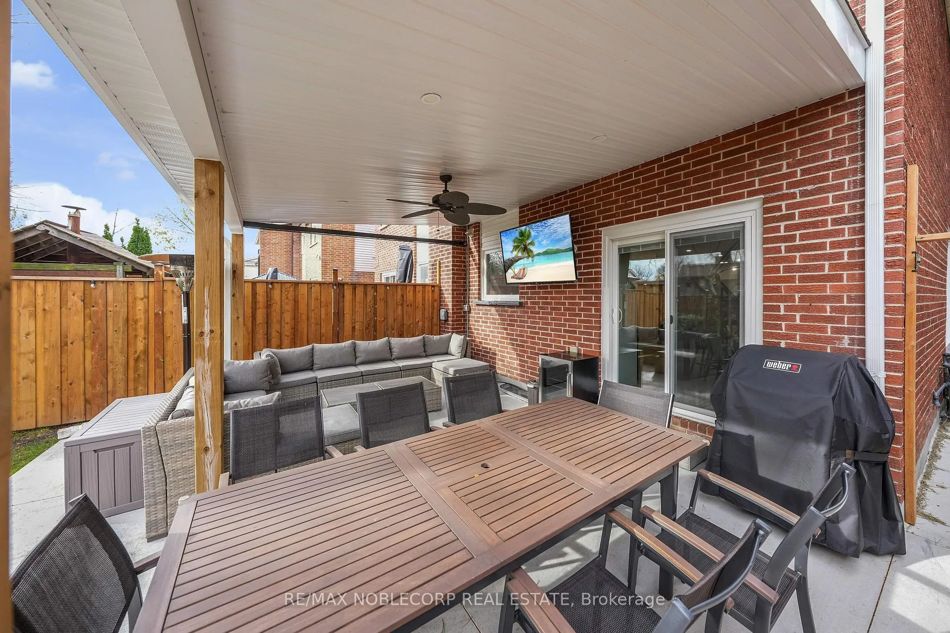 Photo 31 of 115 Aberdeen Avenue, Vaughan, East Woodbridge — HOMEH
