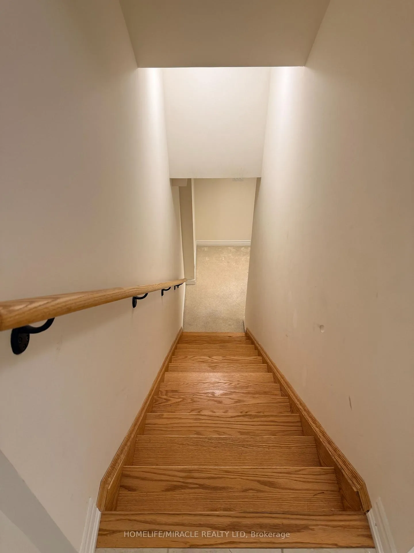 Photo 25 of 27 Mountainside Crescent, Whitby, Rolling Acres — HOMEH