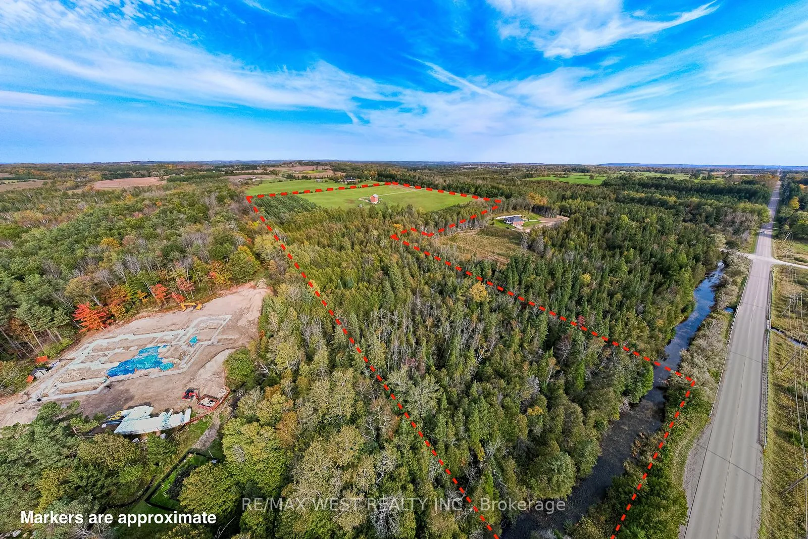 Photo 6 of 640 Highpoint Side Road, Caledon, Alton — HOMEH