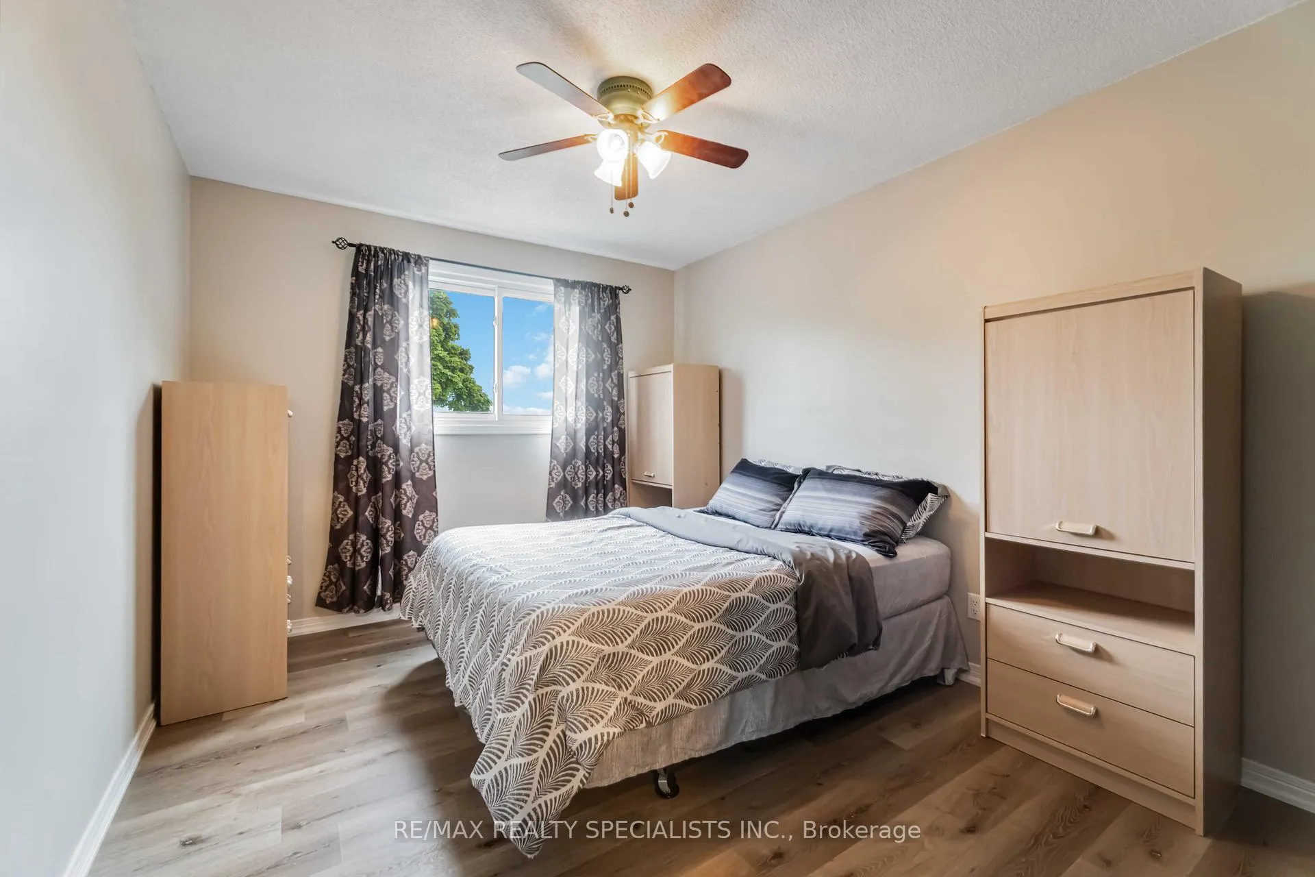Photo 27 of 17 Rannie Court, Thorold, Confederation Heights — HOMEH