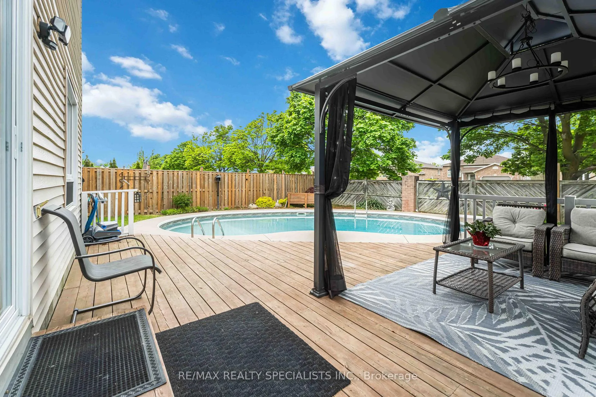 Photo 41 of 17 Rannie Court, Thorold, Confederation Heights — HOMEH