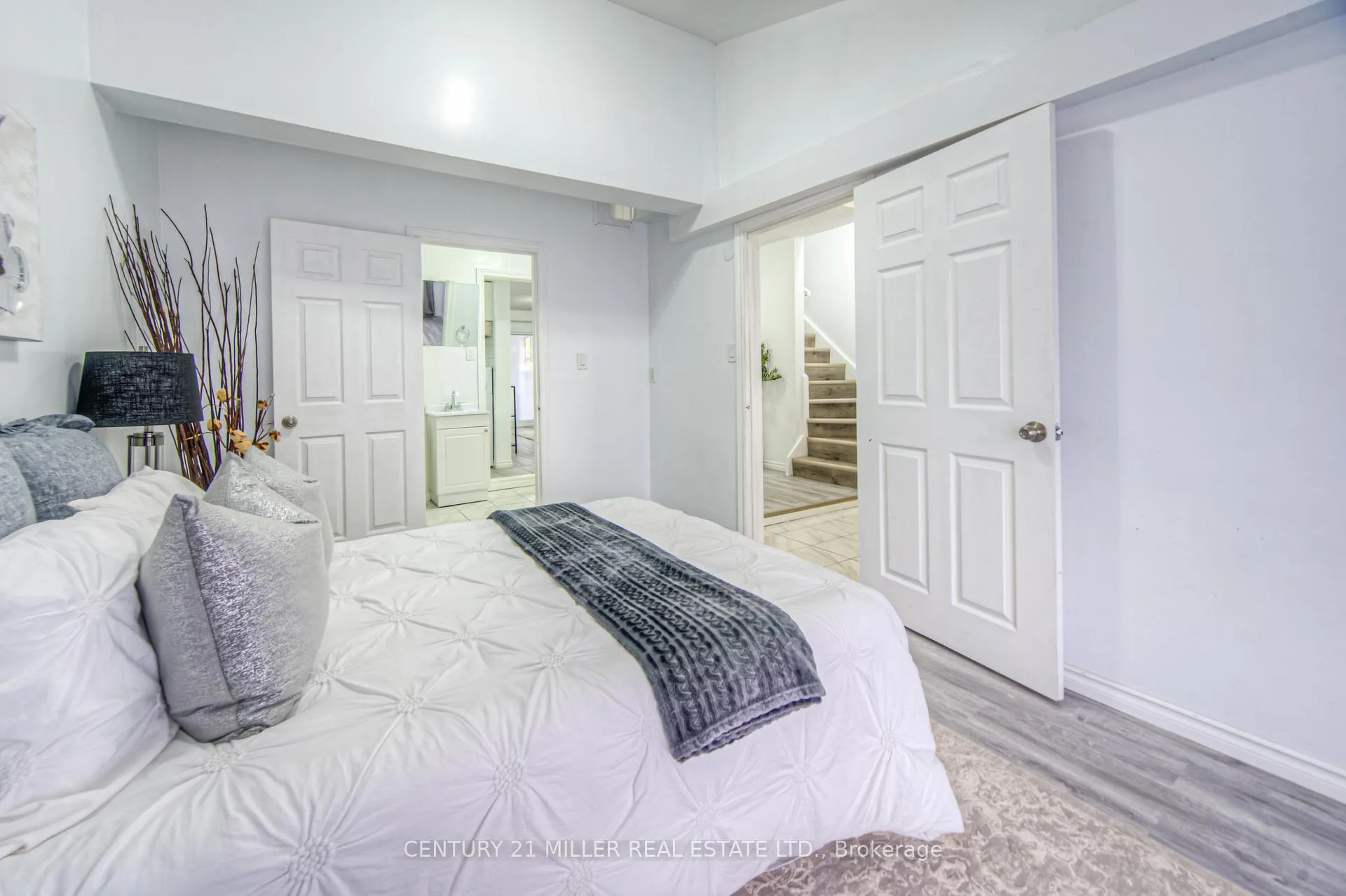 Photo 8 of 110 Gledhill Crescent, Hamilton, Gourley — HOMEH